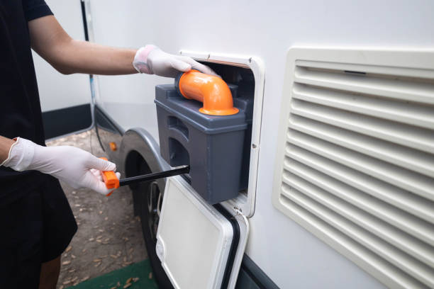 Portable Toilet Options We Offer in Hudson, OH